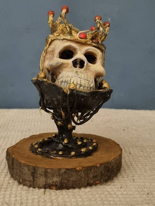 Skull incense burner