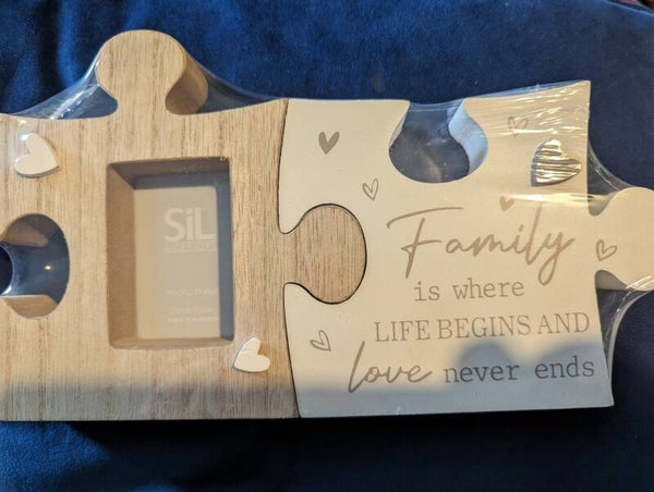 JIGSAW PHOTO FRAME FAMILY IS WHERE