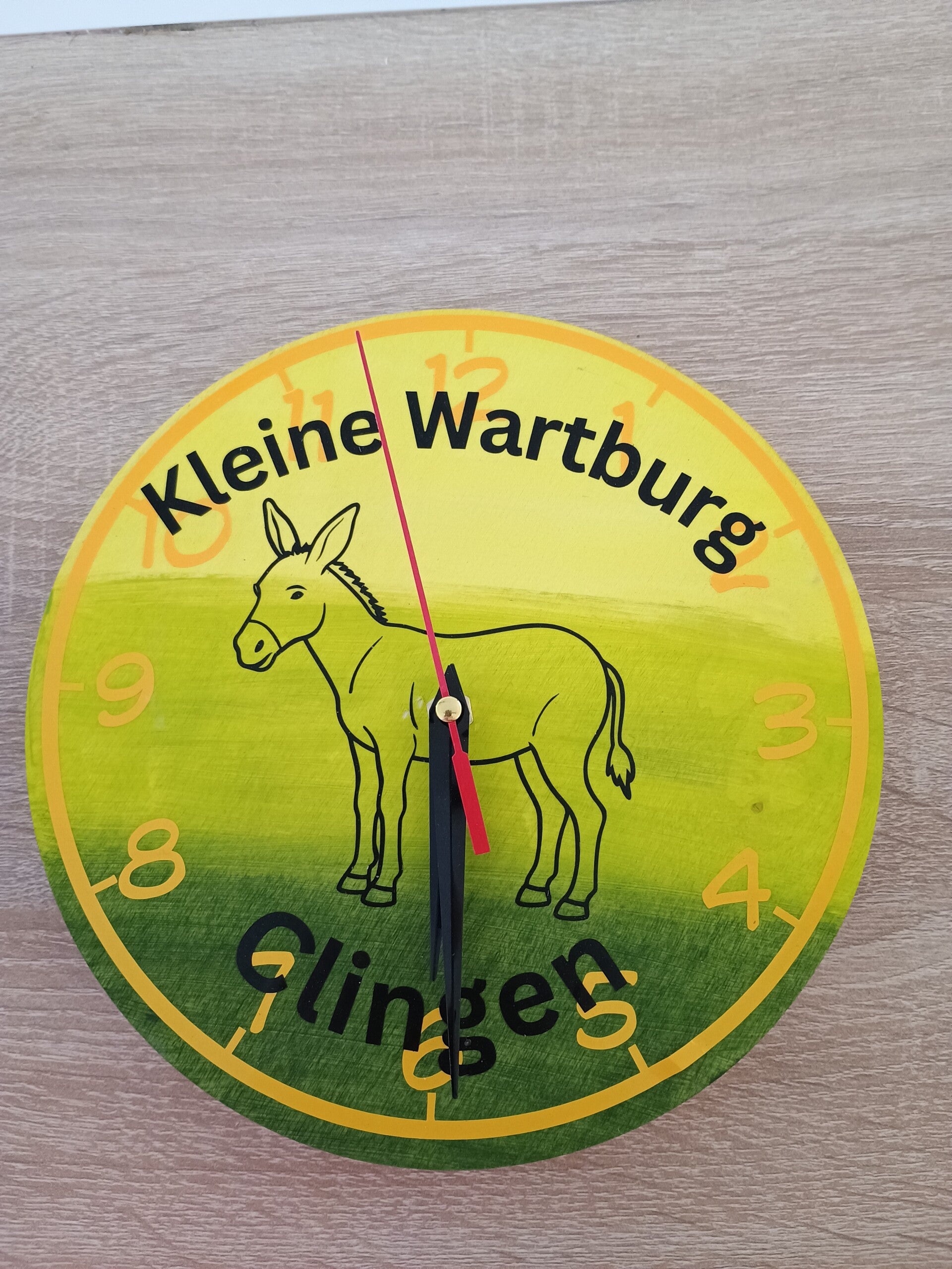 Uhr kleine Wartburg Clingen