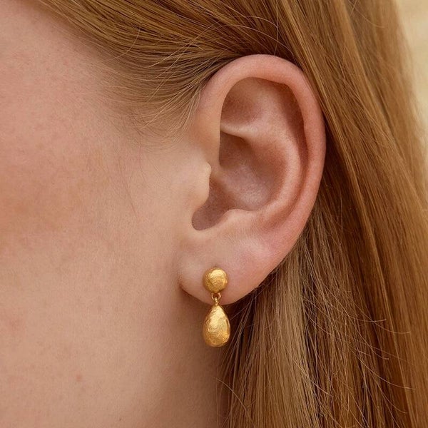 Agapeé - Dalias Earrings