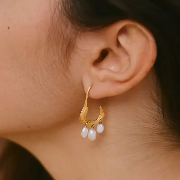 Agapée - Nossis Earrings