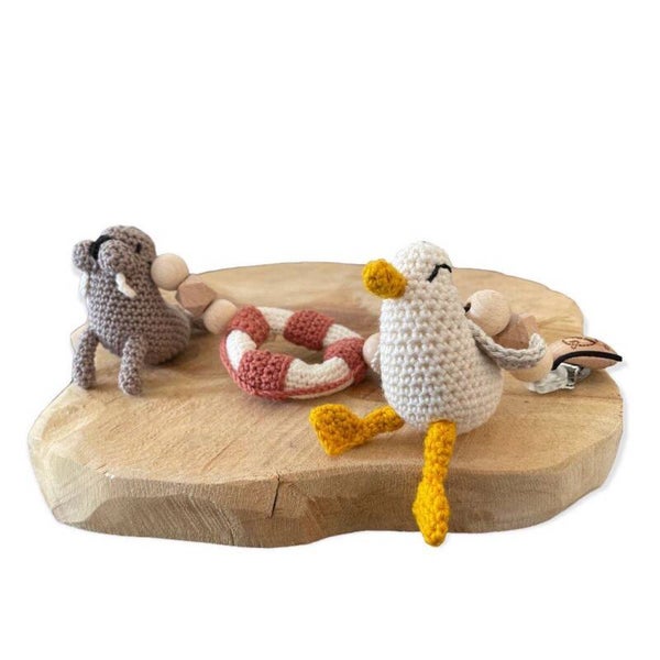 Wagenspanner Walrus, Zeemeeuw en boei