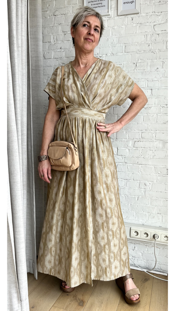 prachtige jacquard jurk met ikatprint