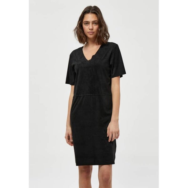 zwarte jurk met v-hals en korte mouwen