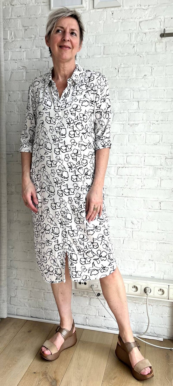 luchtig hemdsjurkje in zwart-wit print