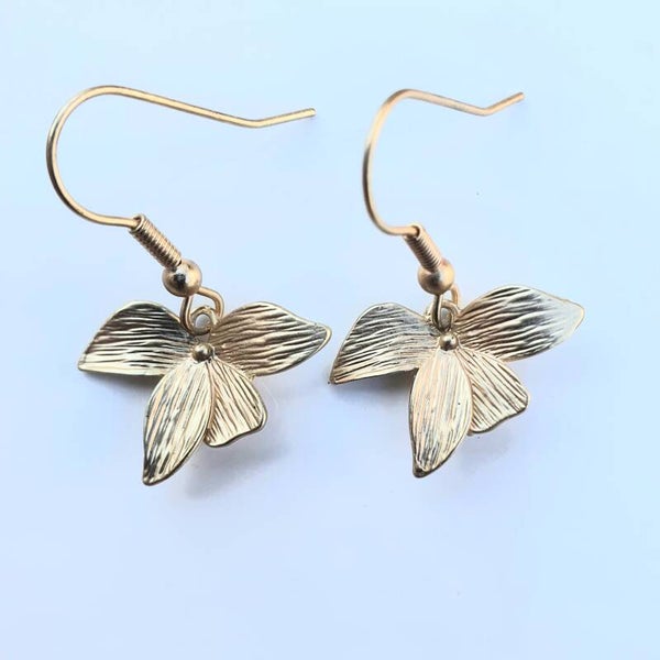 goudkleurige hangertjes (nikkelvrij)