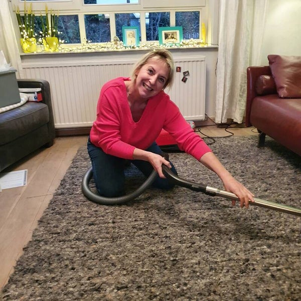 roze trui met V-hals