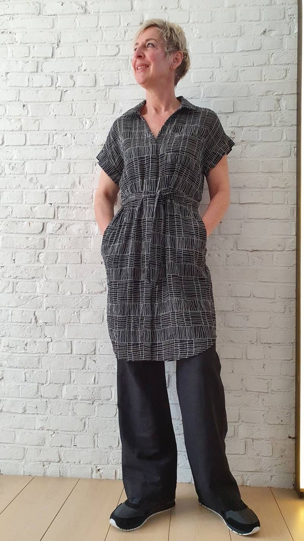 zwart kleed/tuniek met grafische  print