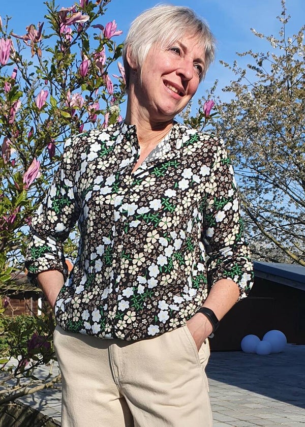 prachtig bloemenhemdje