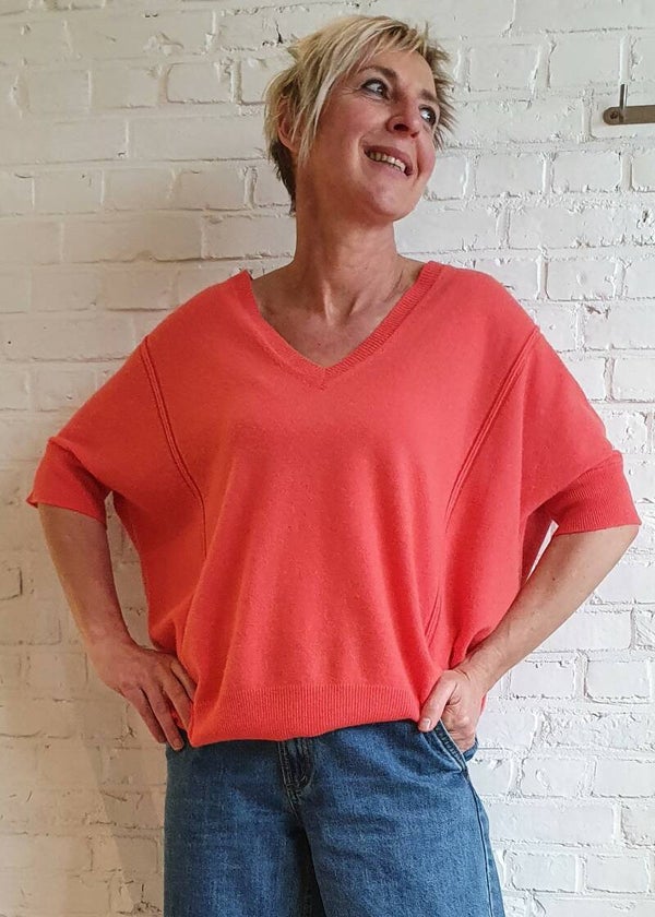 dun oversized truitje met v-hals