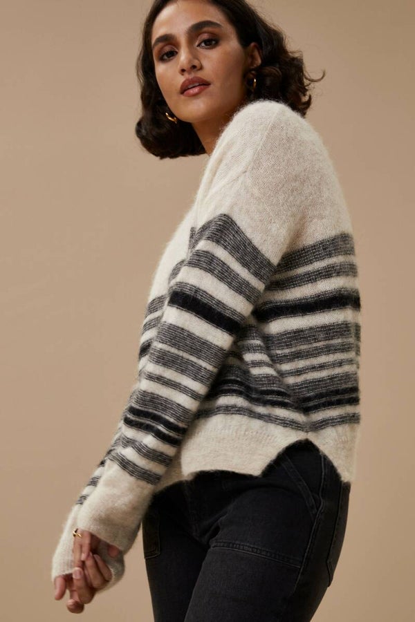 prachtige zachte strepentrui