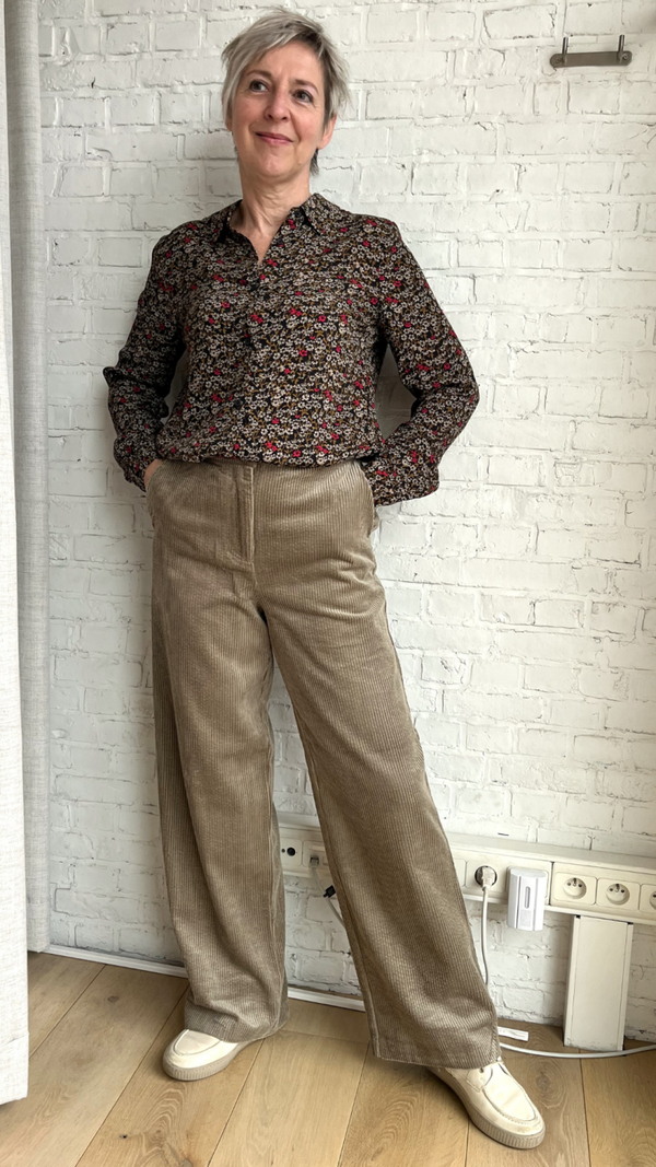 superzachte beige ribfluwelen broek