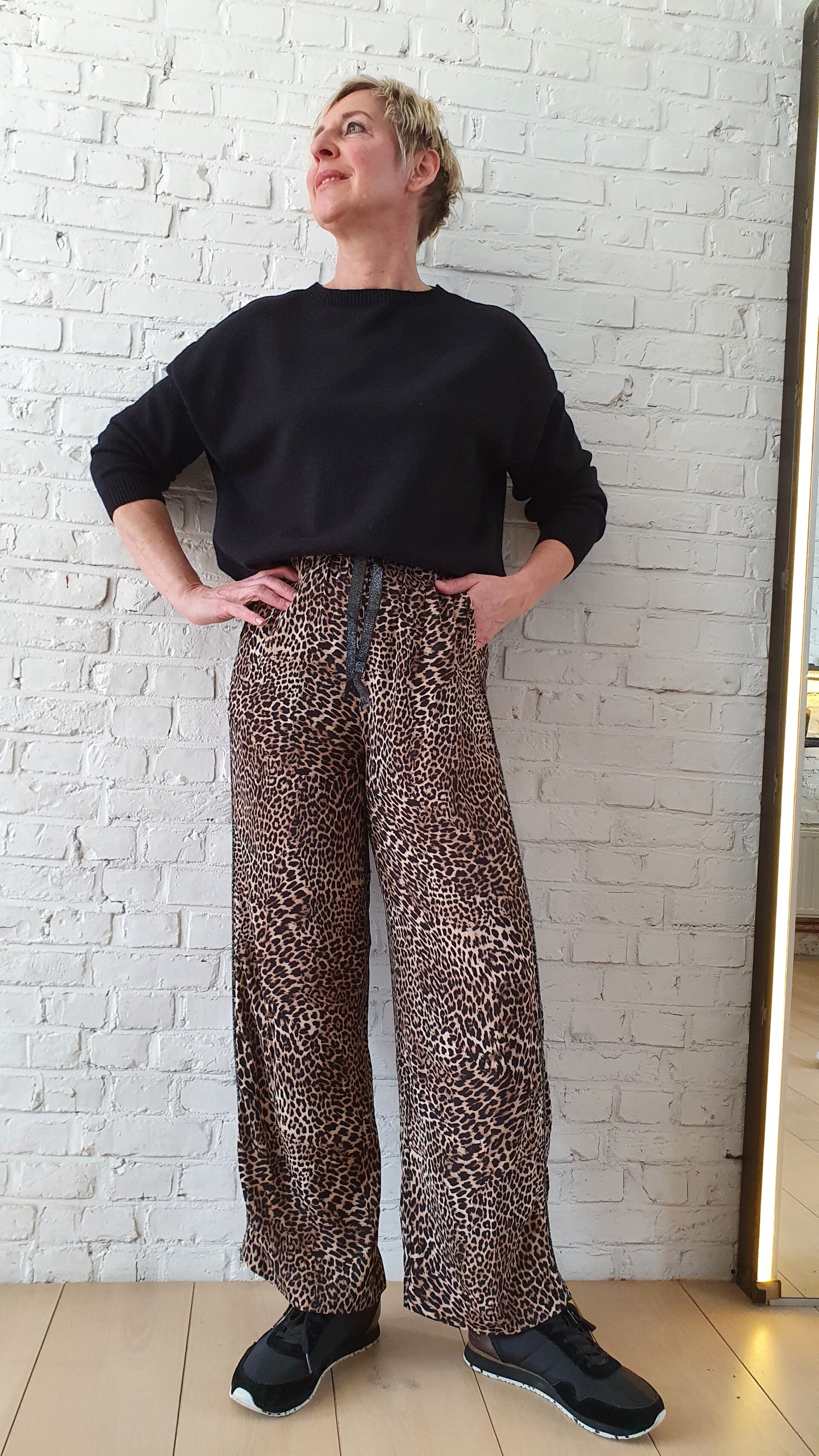 wijde broek met leopardprint