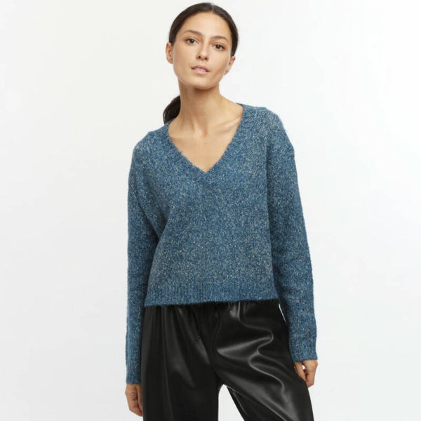 petrolblauwe trui met v-hals
