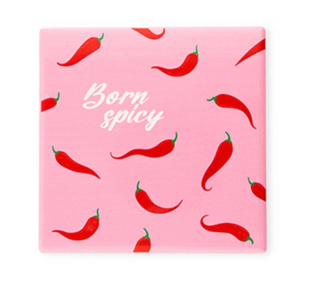 Tegeltje Born spicy