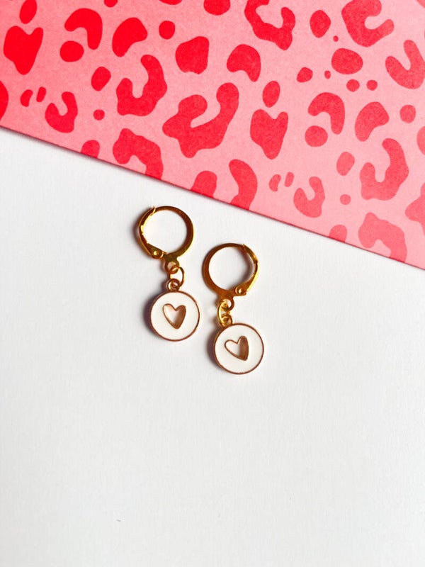 Oorbellen ✰ White heart goud