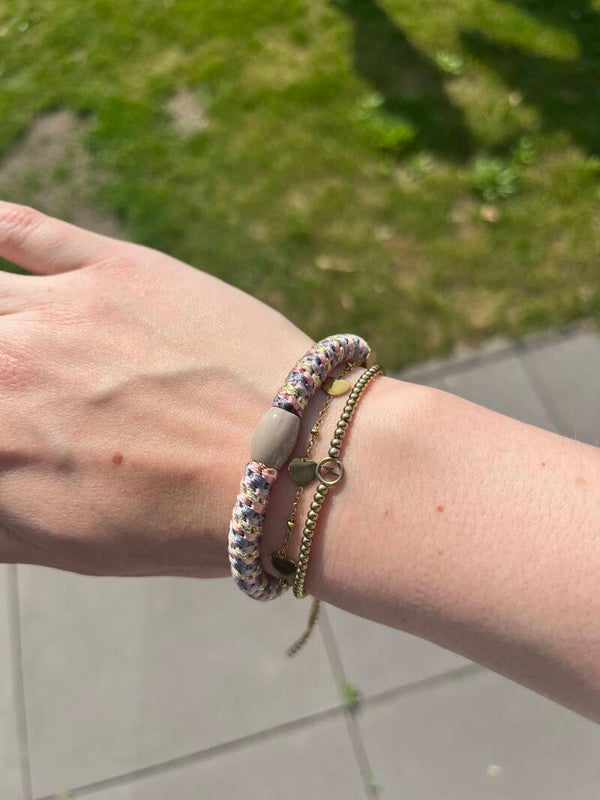 Knekkie ✰ Beige blauw