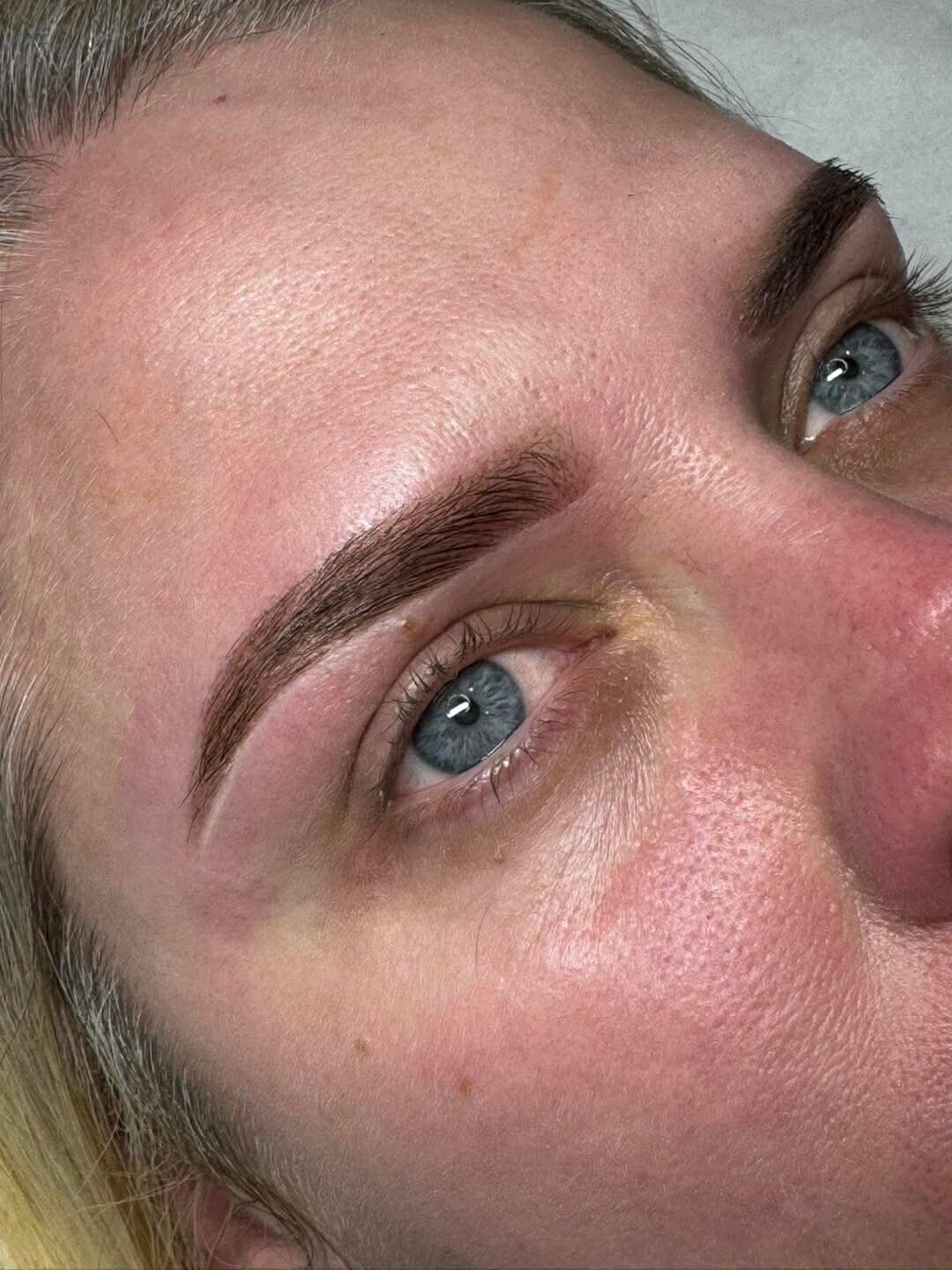 Henna Brows