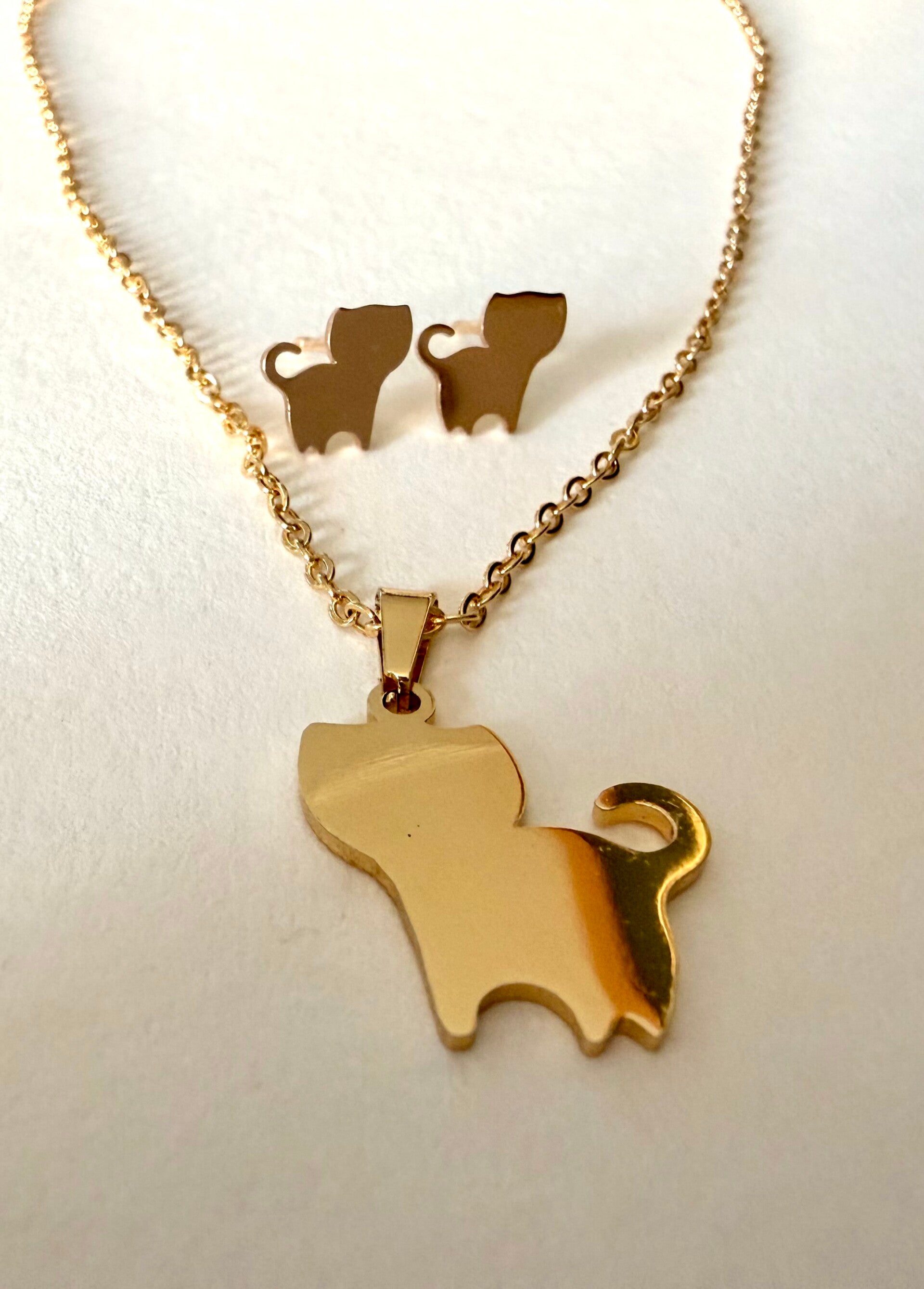 Cat Lover’s Luxe