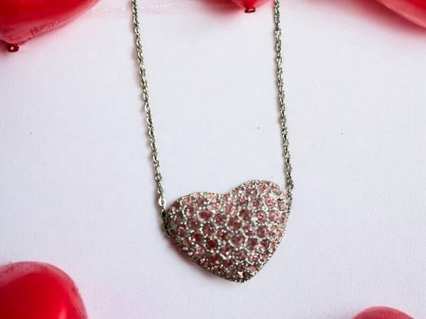 Ketting zilverkleurig roze strassstenen HART
