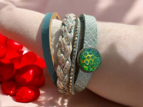 Handgemaakte Leren en pmu groen is Armband met Glitters en Hangers Groen