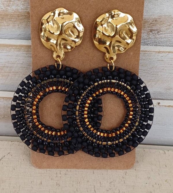 Oorbellen zwart rond