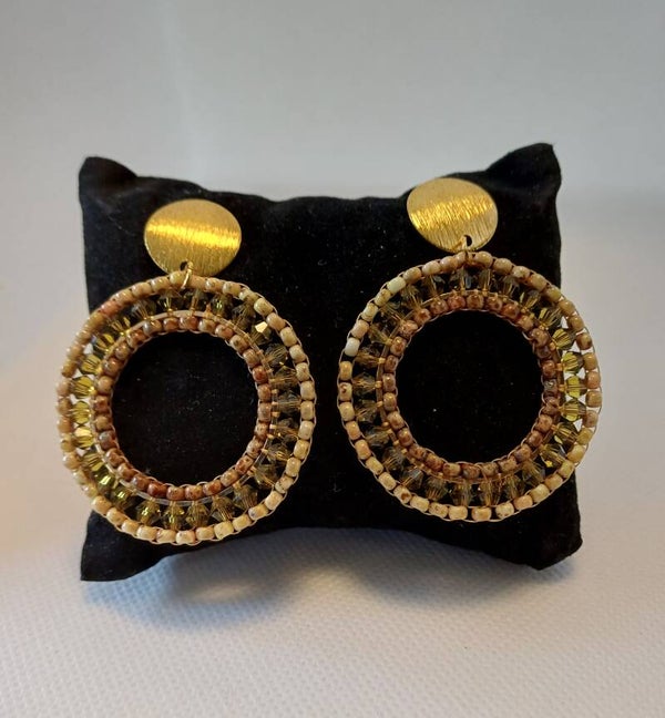 Oorbellen rond groot beige / groen