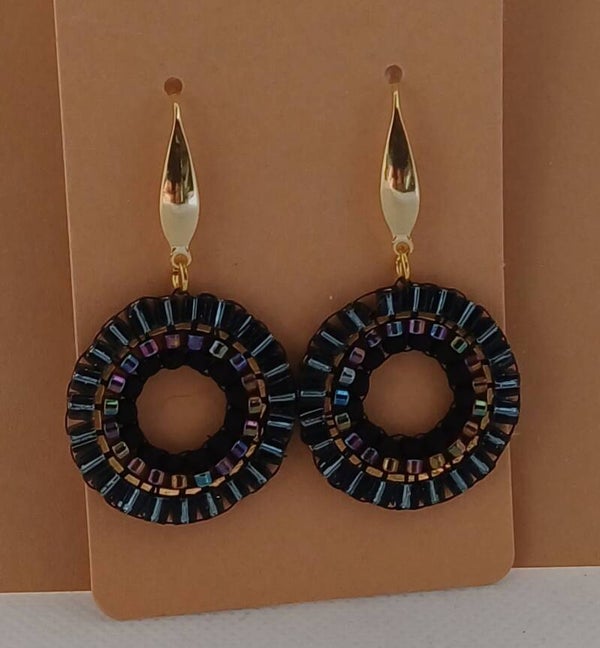 Oorbellen zwart rond