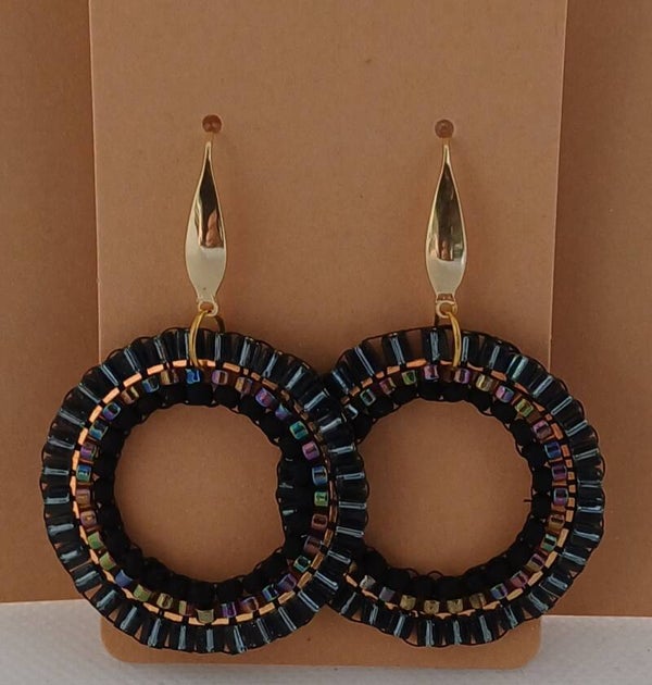 Oorbellen zwart rond groot