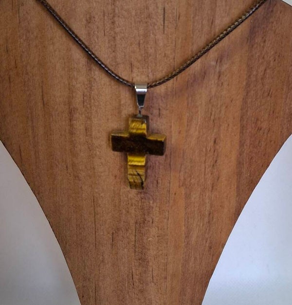 Ketting met natuurstenen hanger kruis