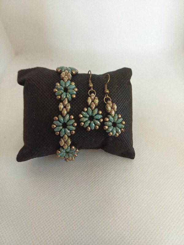 Setje armband met oorbellen blauw