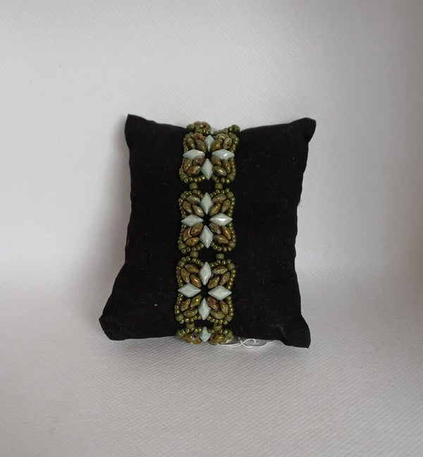 Armband groen vierkantjes
