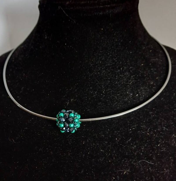 Spang met handgemaakte kraal