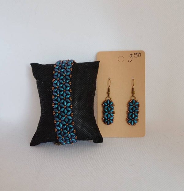 Armband met oorbellen blauw