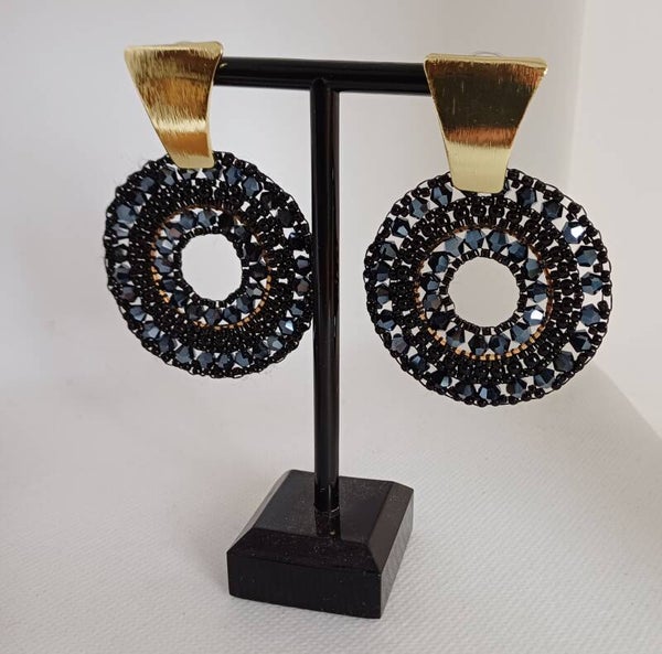 Oorbellen zwart rond