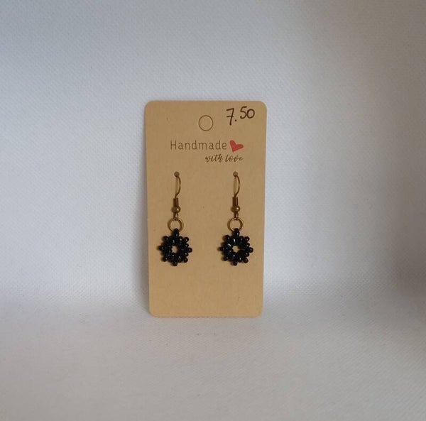 Oorbellen hangers zwart klein