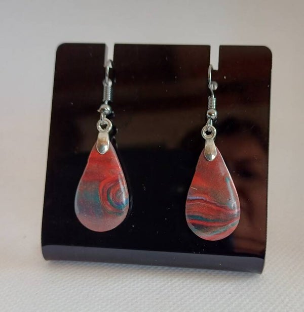Oorbellen hangers druppel rood