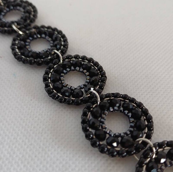 Armband zwart met ronde schakels
