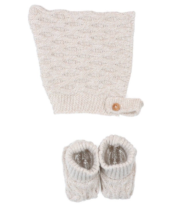 Caja con capota + patucos Popys