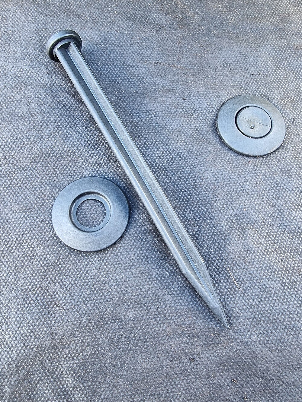 SZPILKI KOŁKI Z PODKŁ DO AGROWŁÓKNINY 100szt.165mm