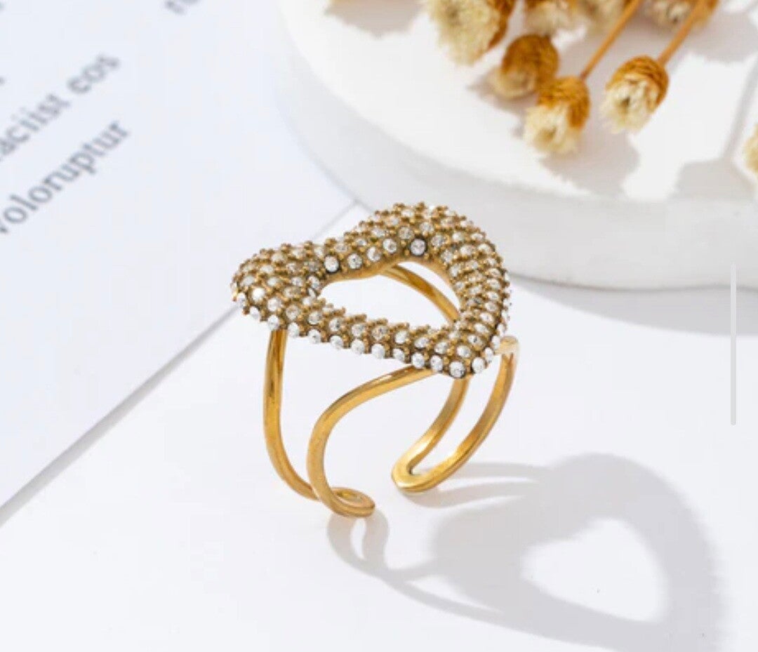 Ring strassteentjes hart verstelbaar