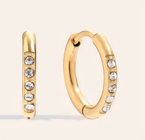 Oorbellen hoop 10mm - goud- strassteentjes