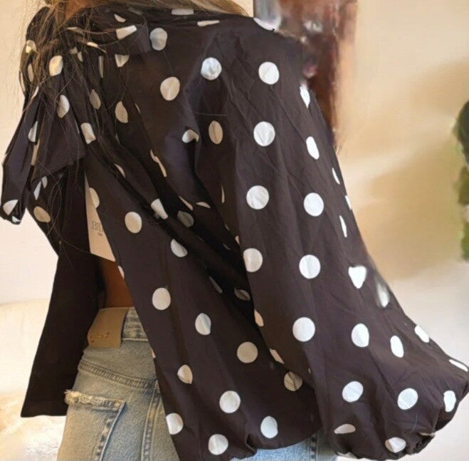 Polka dot blouse zwart wit
