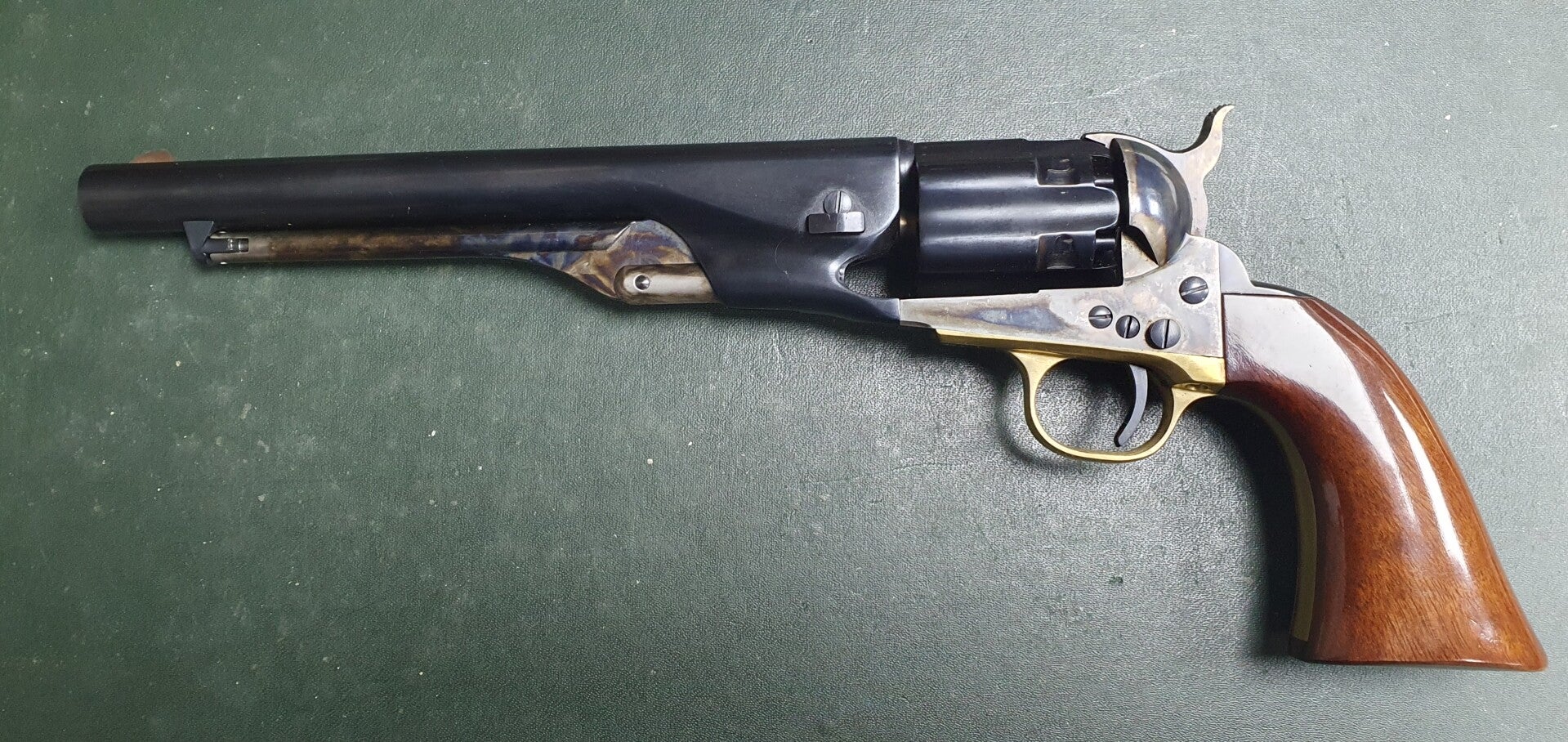 Revolver UBERTI Mdle 1860 Cal. .44
