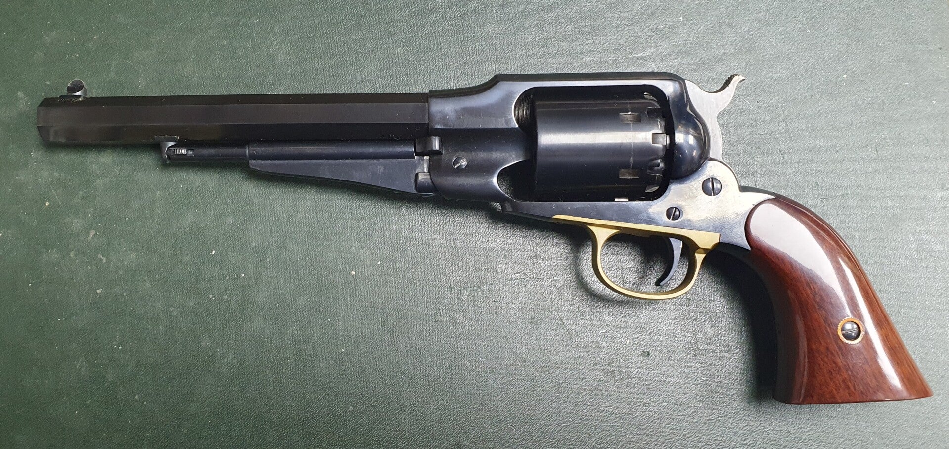 Revolver UBERTI Mdle 1858 Cal. .36