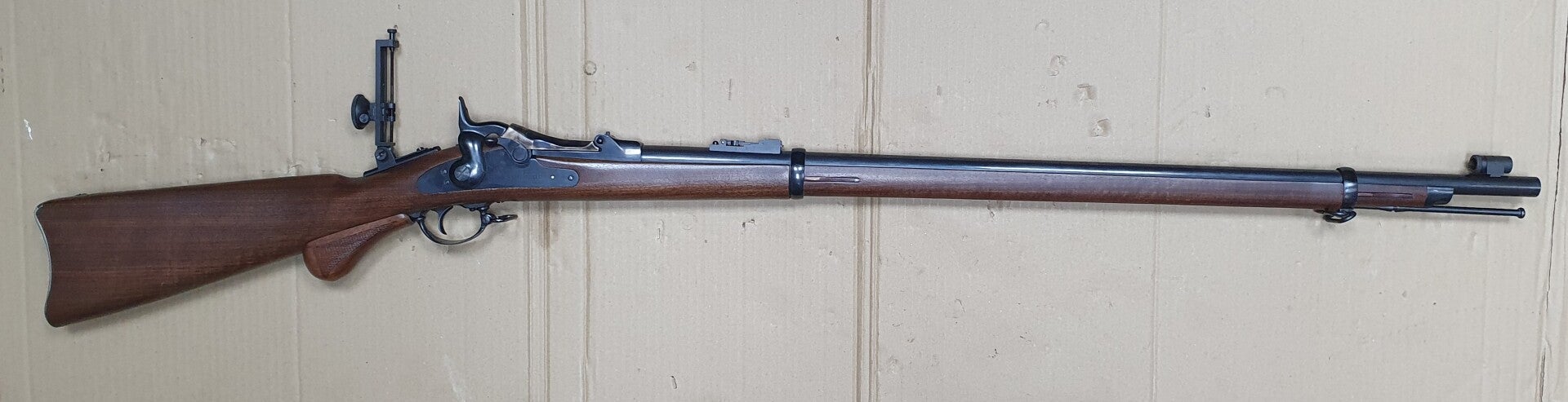Carabine PEDERSOLI SPRINGFIELD TRAPDOOR 'LONG RANGE RIFLE Cal. 45-70 GOVT