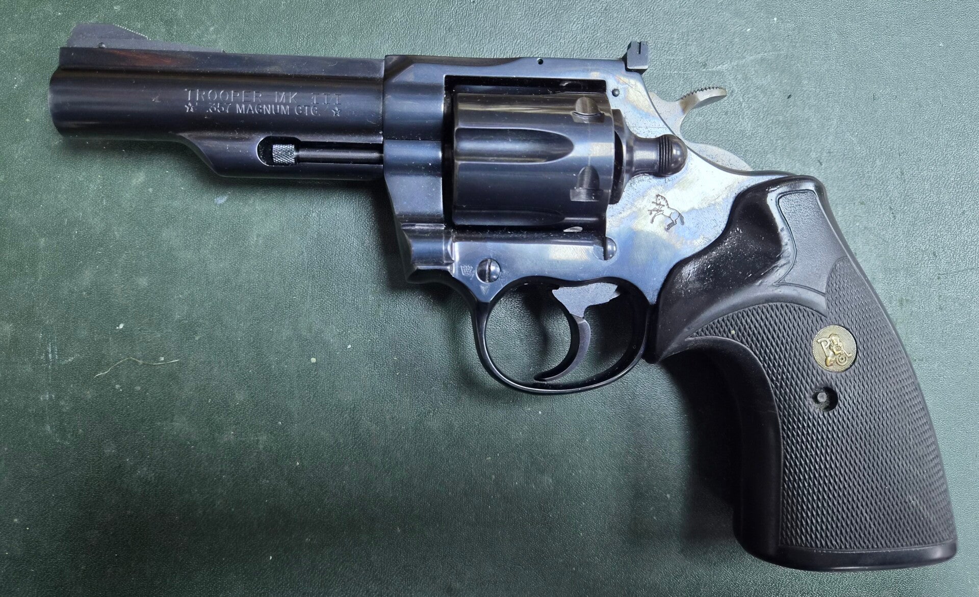 Revolver COLT MK III ‘TROOPER’ Cal. 357 MAGNUM