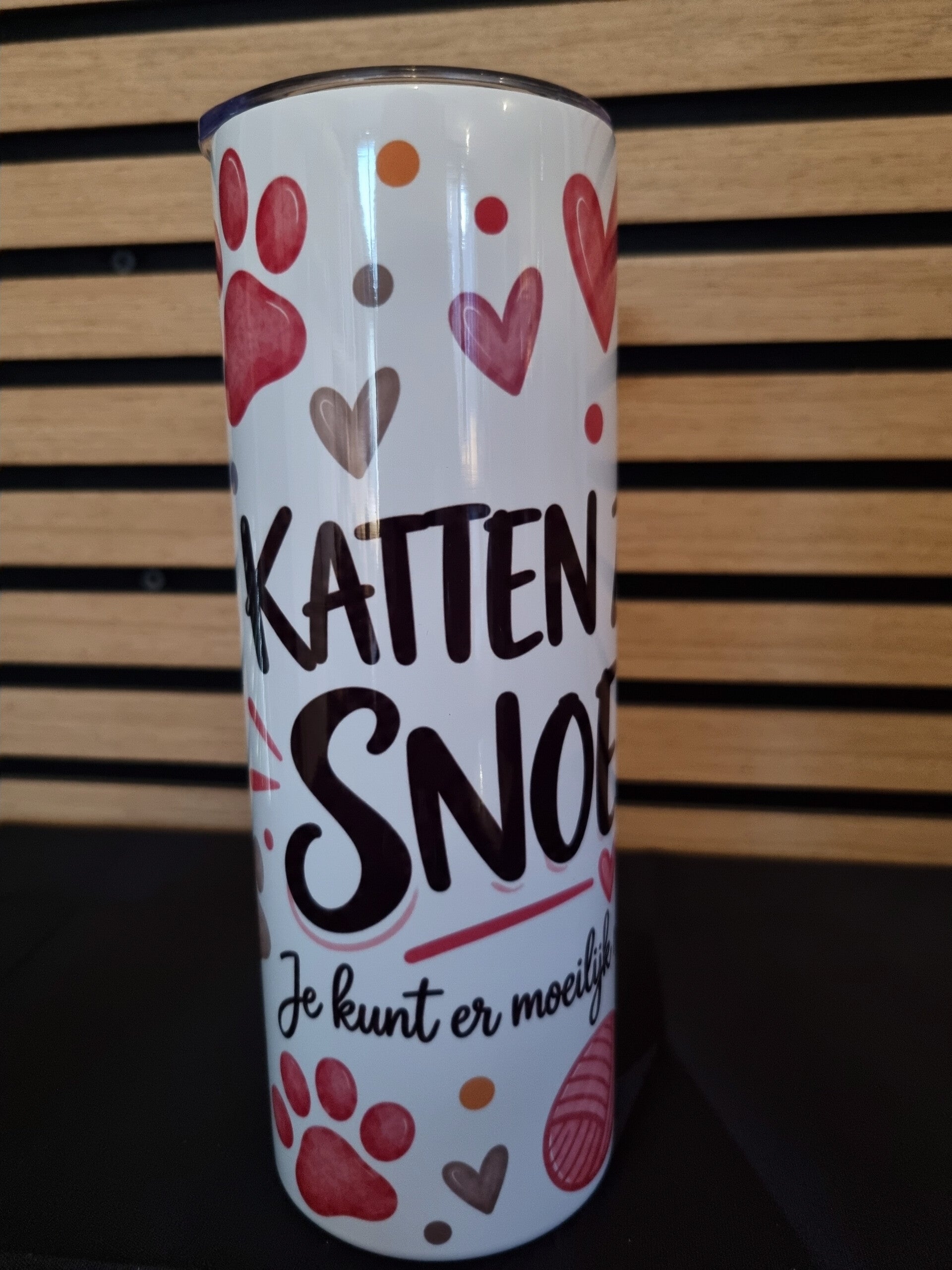 Katten zijn net snoepjes – je kunt er moeilijk maar eentje nemen.