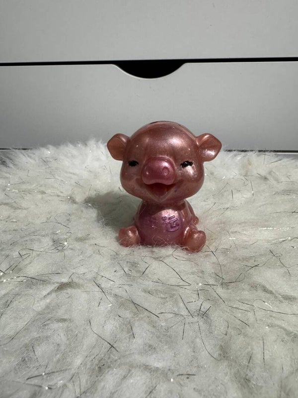 Pig figurine