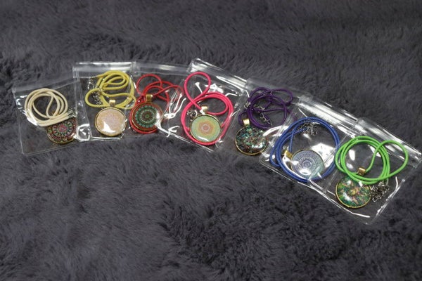 Halsketten Handgefertigt